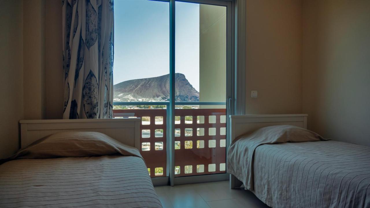 Okeanos Sea View 2 Bedrooms Vr-M Эль-Медано Экстерьер фото